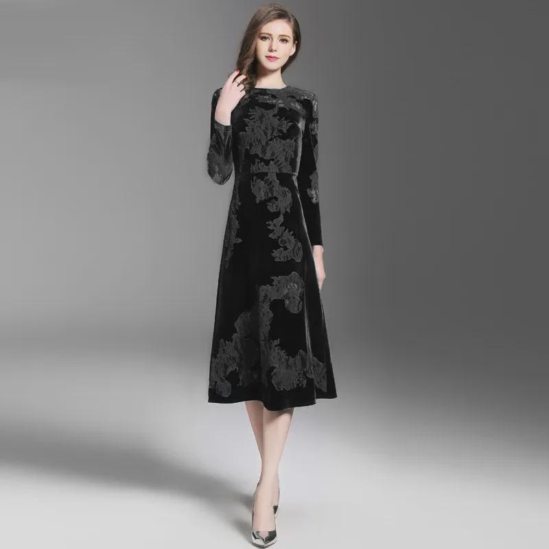 Damska sukienka midi z haftem z złotego aksamitu - Styl koreański