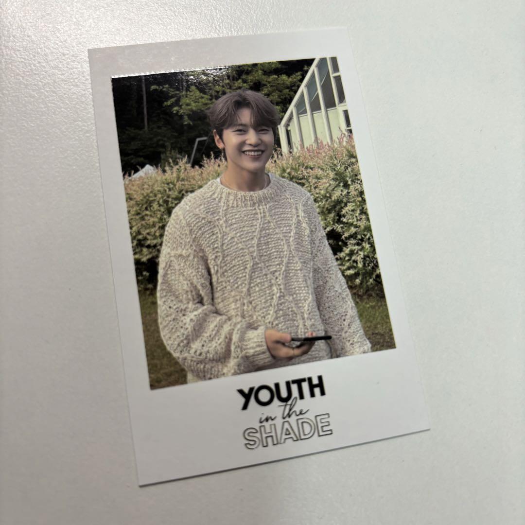 

[USED] zb1 Zebewan Metu Everline Polaroid Korea Limited Lakidro