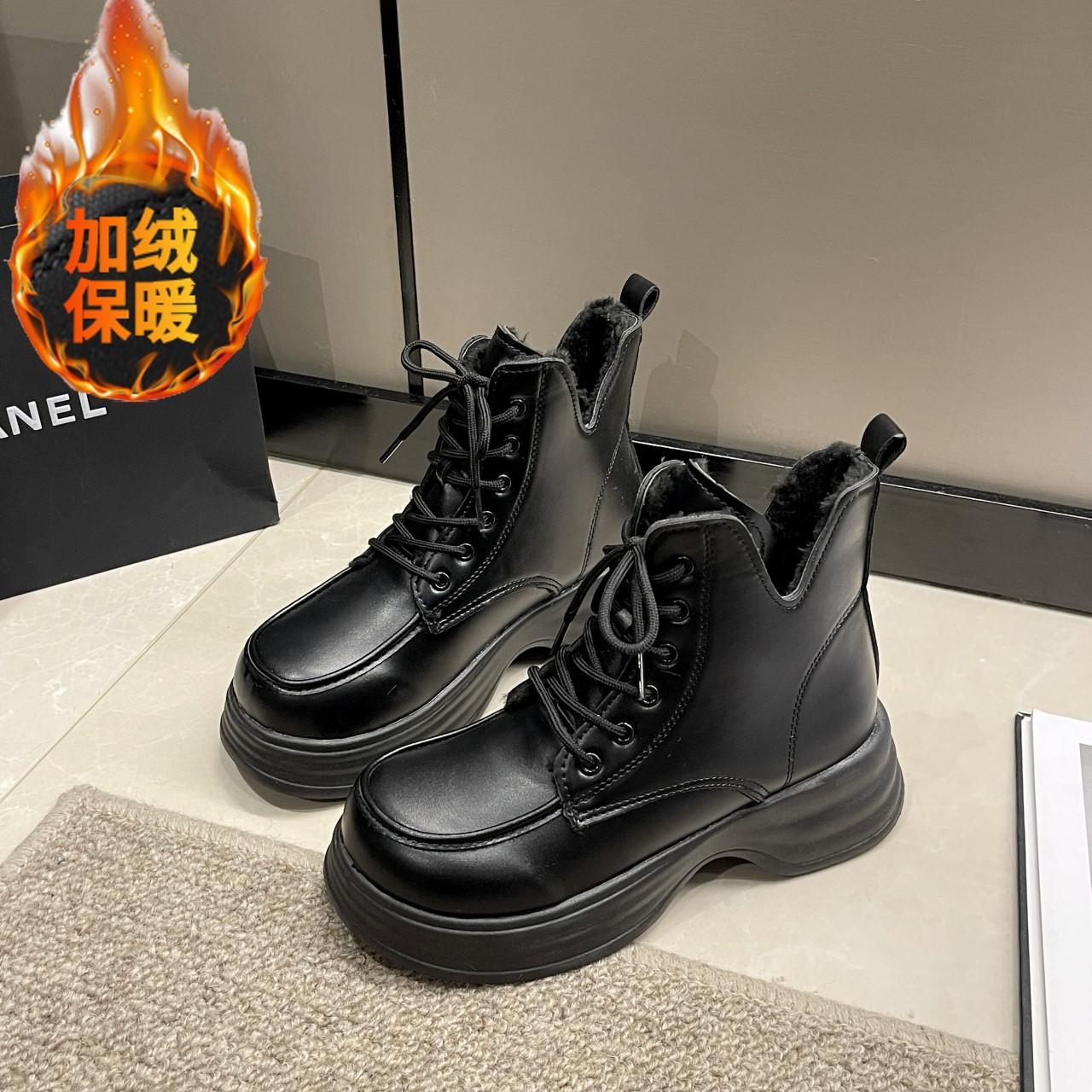 

Autumn and winter British Martin boots women s boots thick-soled non-slip square head short boots waterproof table big head short single boots black 40