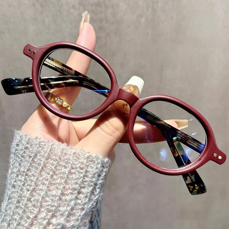 New Trendy Small Oval Reading Glasses Men Women Ultralight Far Sight Eyeglasses Unisex Fashion Presbyopia Prescriptions +1.0+4.0