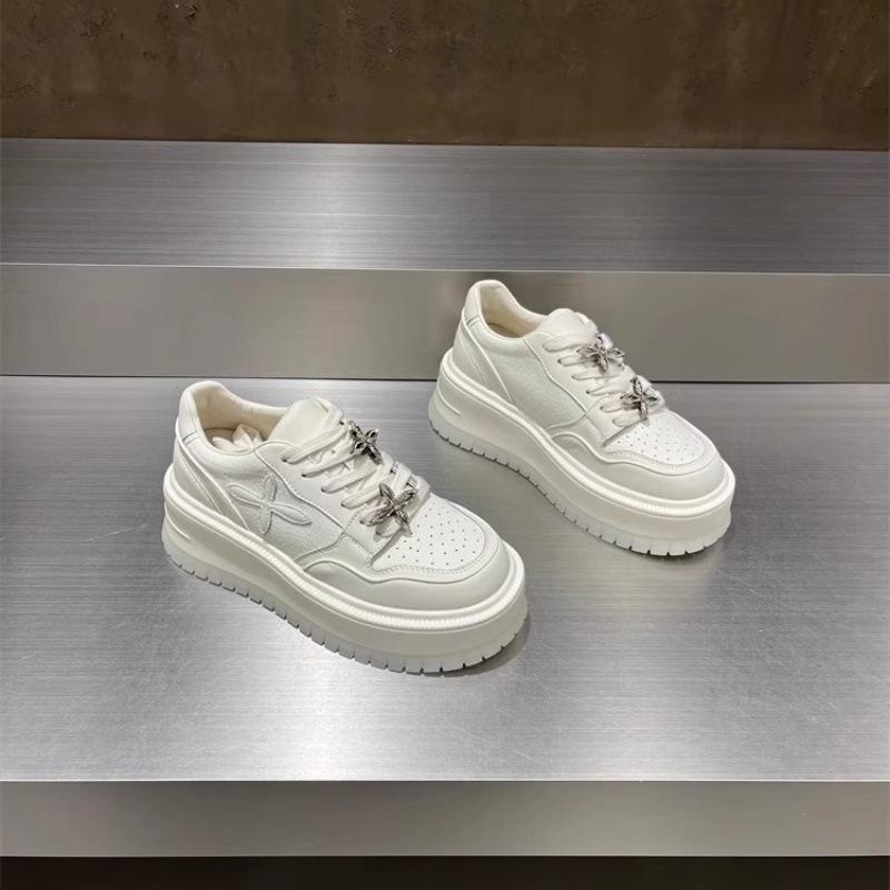 Women's Rhinestone Platform White Sneakers - Thick-Soled, Versatile Height-Increasing, Round-Toe Casual Shoes for Spring 2025.