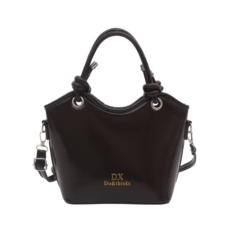 New Simple and Popular Small Bag Women's Spring and Summer Versatile Fashion Messenger Bag Casual Portable Bucket Bag