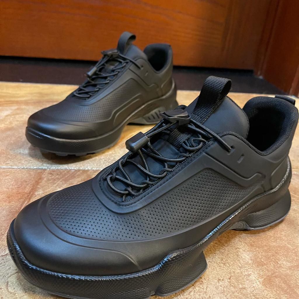 Men's Genuine Leather Business Casual Shoes Casual Dress Sneakers for Men Lace-Up Elegant Style for Formal Occasions