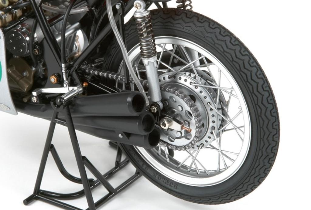 Tamiya 1/12 Motorcycle Series No. 113 Honda RC166 GP Racer Plastic Model 14113