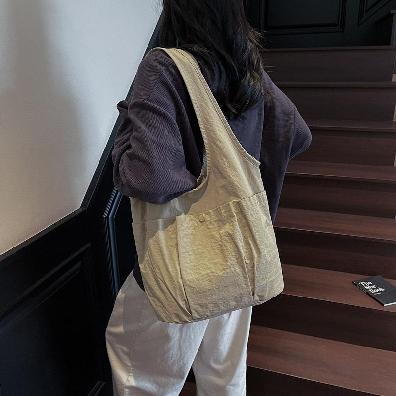 2025 Casual Texture Simple Niche Large Capacity Bag Spring New Foreign Style Women's Bag Fashion Shoulder Tote Bag