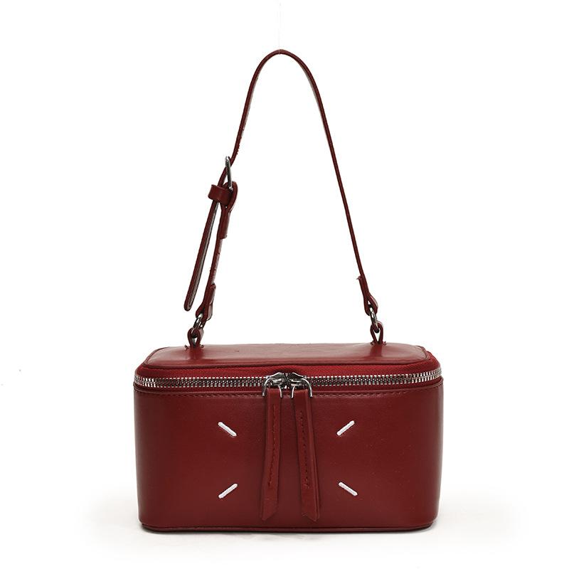 Casual Korean version small square bag 2024 winter new bag women's personality simple messenger bag retro fashion shoulder bag