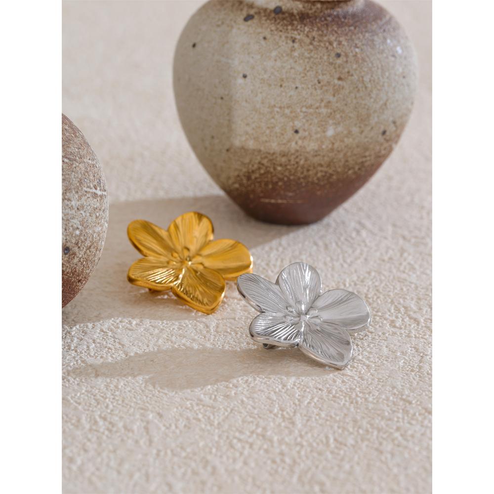 Yhpup Heißer Stil Edelstahl Metall Blume Brosche Anstecknadel 18K PVD Beschichtet Kleidung Accessoires Wasserdicht Mode Schmuck Geschenk