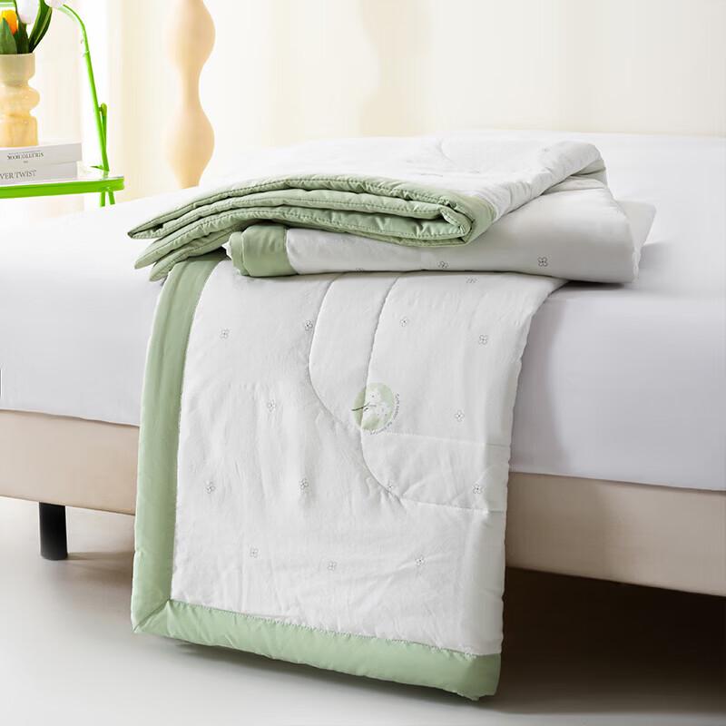 Grace Soft Breathable Summer Quilt