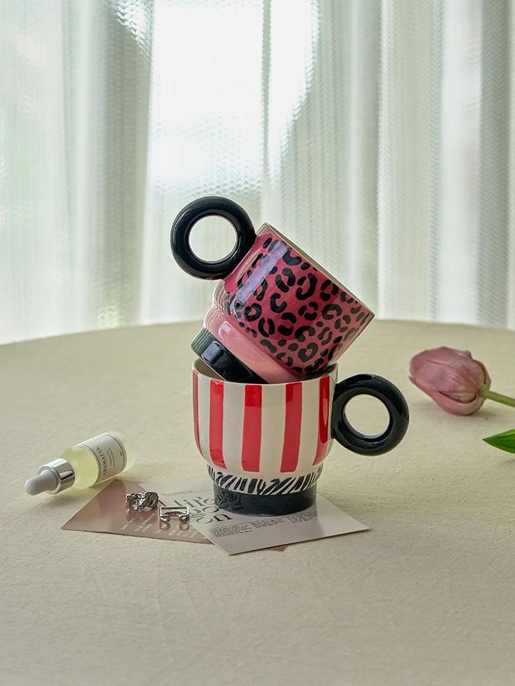 Niche Design Ceramic Mug Send a Gift Creative Girls Water Cup Hand-painted Leopard Print Office Coffee Cups Drinkware Kitchen