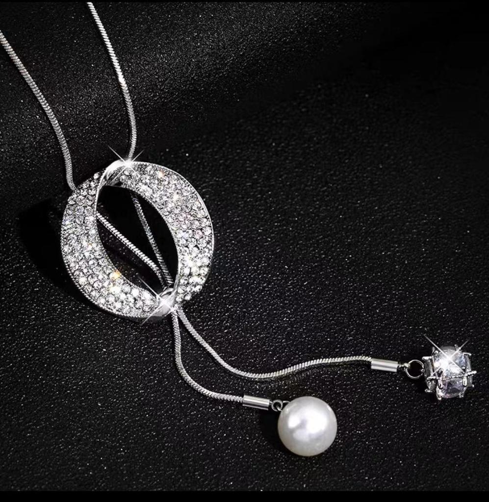 High-End Zirkon Perlen Quasten Halskette: Vielseitige, modische Pulloverkette für Damen