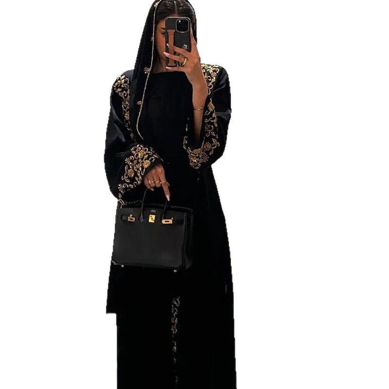 Muslim Women's Black Long Sleeve Evening Robe - Haute Couture, Dubai-Inspired, Hot Drilled Design