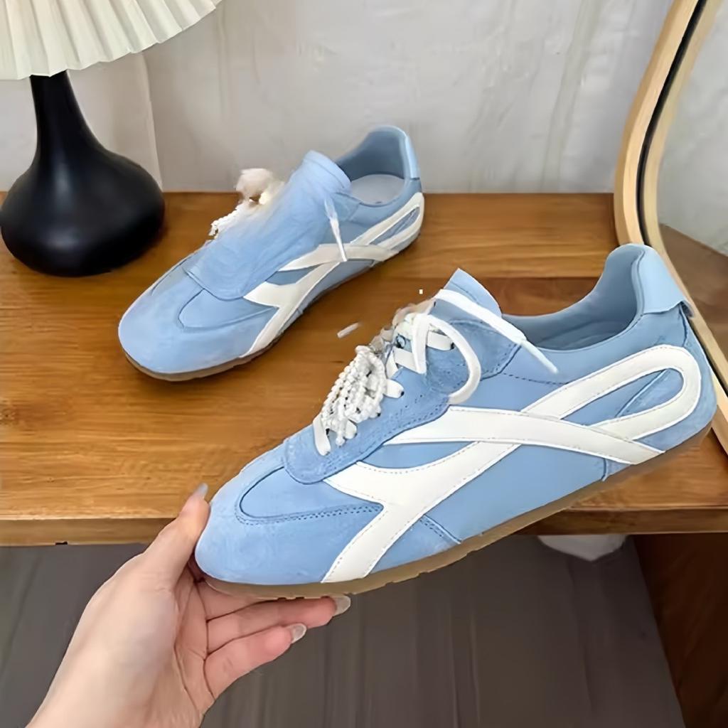 Retro American German Training Shoes Women's Spring 2025 New Fashion Versatile Comfortable Sports Leisure Niche Feeling Board Shoes