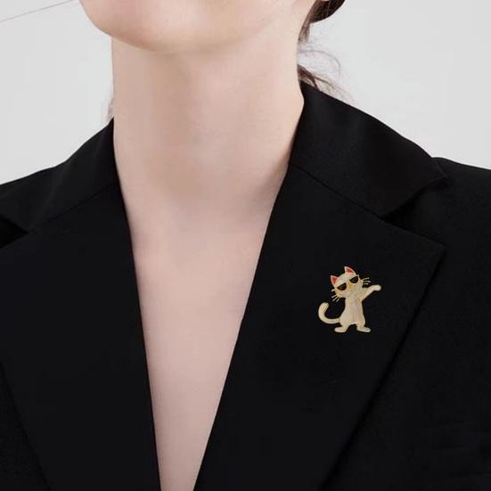Dancing Kitten Shape Versatile Brooch Zinc Alloy White 1 Pc