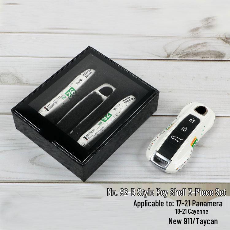 Suitable for Porsche Pink Pig Key Shell New Cayenne, Panamera, MACAN, 718 Car Key Shell & Pendant