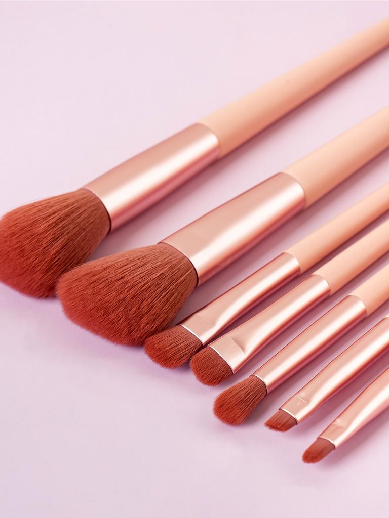 7-Piece Makeup Brush Set with Travel Pouch
