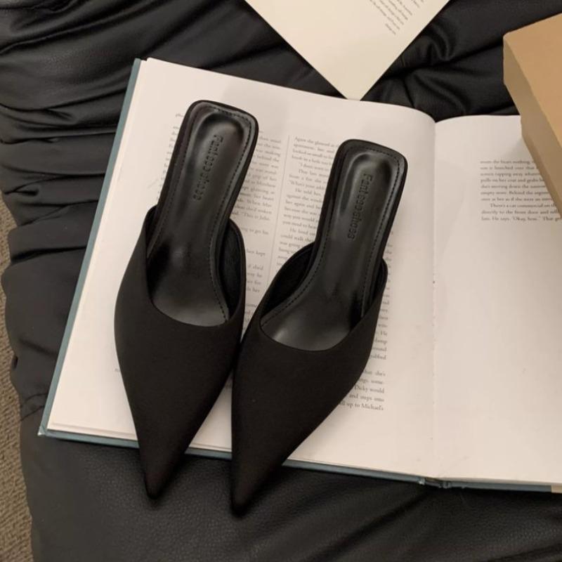 Fashion Women Slippers Pointed Toe Leopard Design Shallow Slip on Thin Low Heels Black Flock Design Casual Mules Loafers Black Outdoor