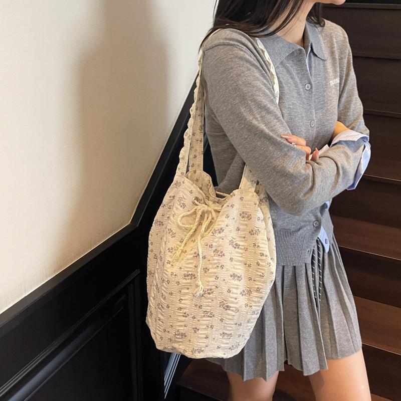 Floral Print Shoulder Bag Women's Large Capacity Bucket Bag Commuter Tote Bag