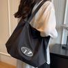 New large-capacity simple women's bag nylon cloth fashionable versatile handbag women's lightweight tote bag