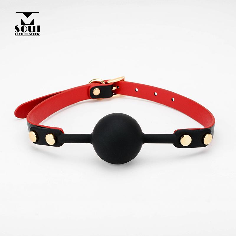 Men's Small Silicone Cowhide-Style Gag Ball with Breathable Hole for Deep Throat Comfort