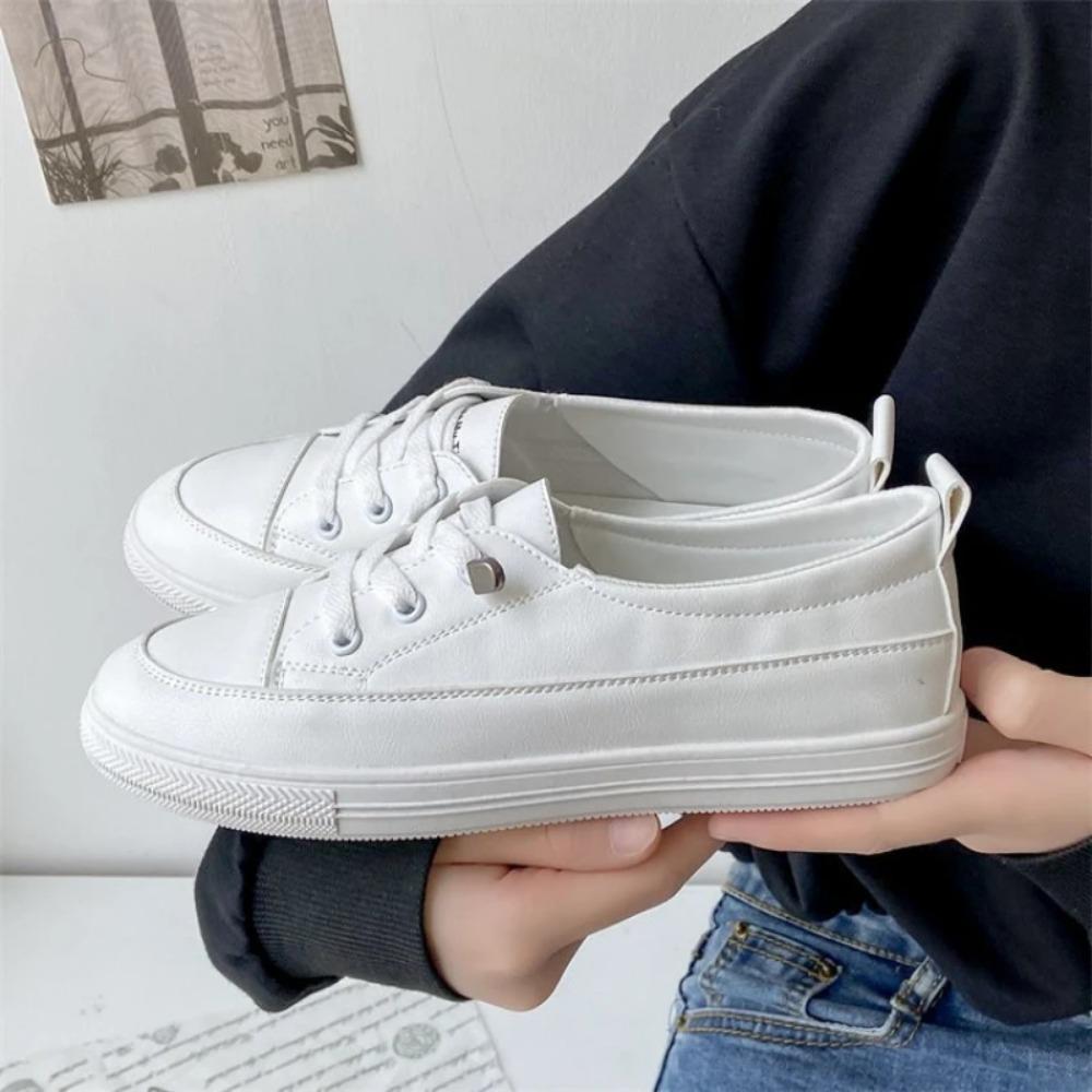 Ladies new autumn white shoes Fashion leather casual single footwear Solidcolor laceup flat Comfortable light women's board shoe
