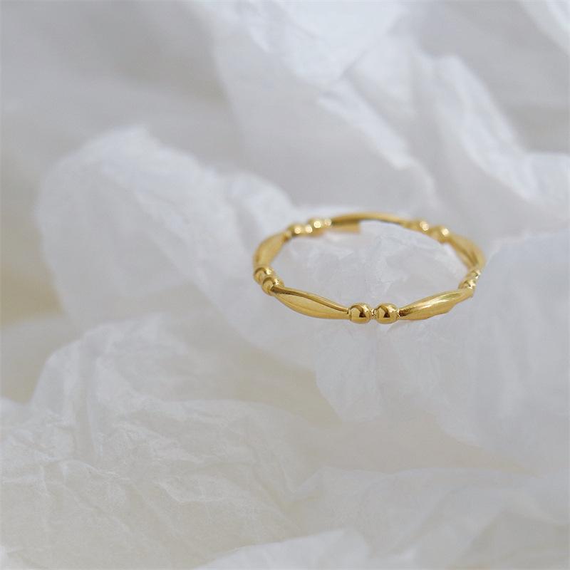 French Geometric Design 18K Gold-Plated Titanium Steel Women's Retro Fashion Ring