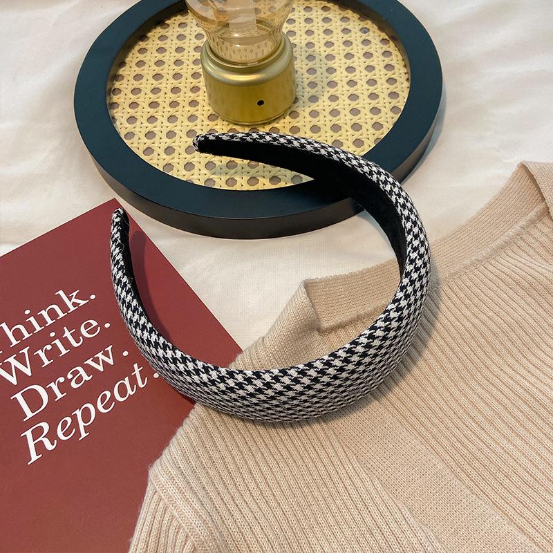 Korean Version of All-match Outing Plaid Hairpin Headband Female Face Washing Wide Sponge Hair Cave
