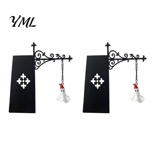 Indoor Outdoor Seasonal Decor Decorative Ghost Pendant, Iron Bracket Bookshelf Decor, Halloween And Entryway Hanger Christmas Wall for Home
