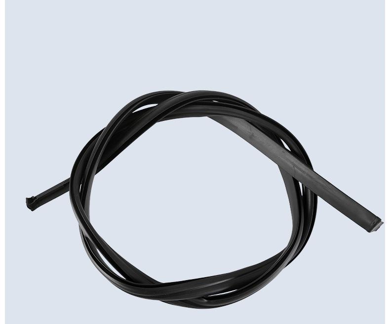 Toyota Camry 8. Nesil Tavan Rayları ve Yağmur Olukları (18. Model Yılı)