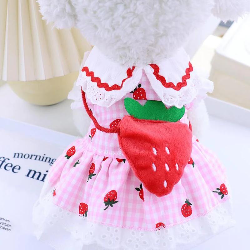 Cute Dog Strawberry Dress Ins Style Summer Spring Small Dog Plaid Strawberry Pattern Pet Clothes Cat Puppy Apparel Red Pink