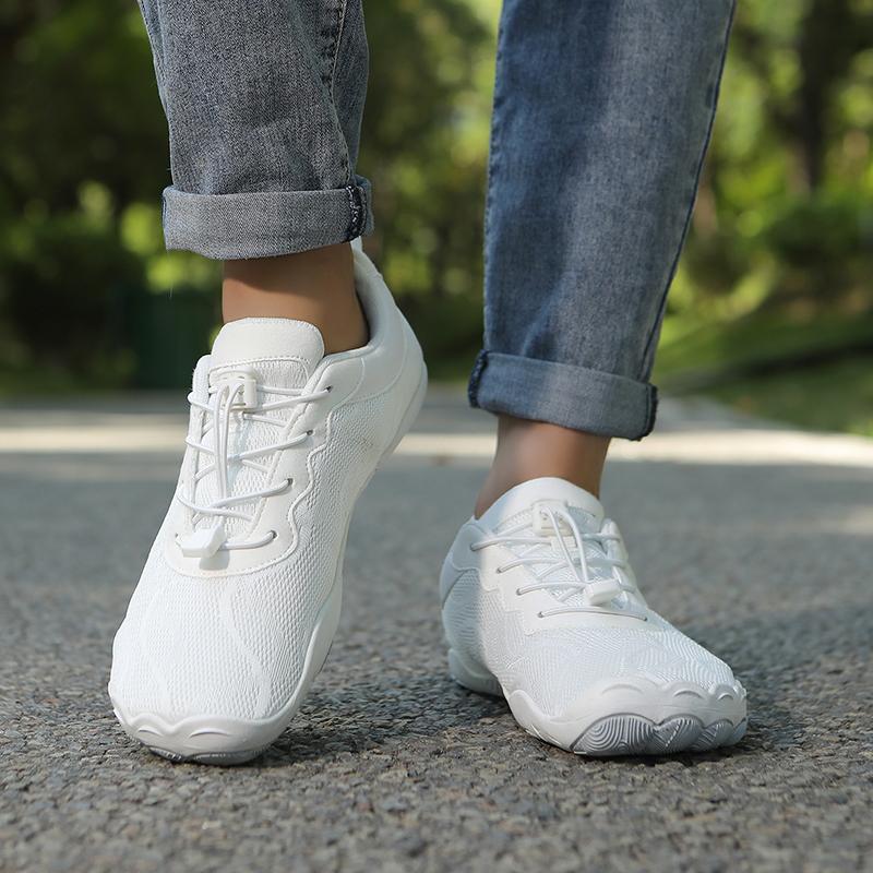 Anti-slip Outdoor Sports Shoes Barefoot Hiking Shoes Men Women Breathable Camping Trekking Sneakers Climbing Shoes