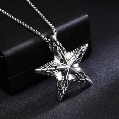 Collar Punk de Acero de Titanio para Hombre con Colgante de Pentagrama - Estilo Retro Europeo y Americano.