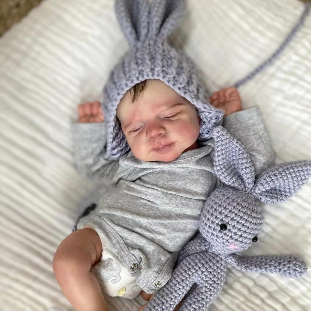 Lifelike 45cm Soft Cotton Body Simulated Reborn Doll Pascale Truely Like 3D High Color Painted Skin Newborn Doll Cute Baby Doll for Kid Birthday Gifts