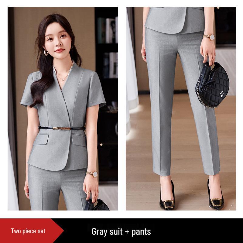 Women's Professional Goddess Style Suit: Fashionable Formal Workwear for Office and Business