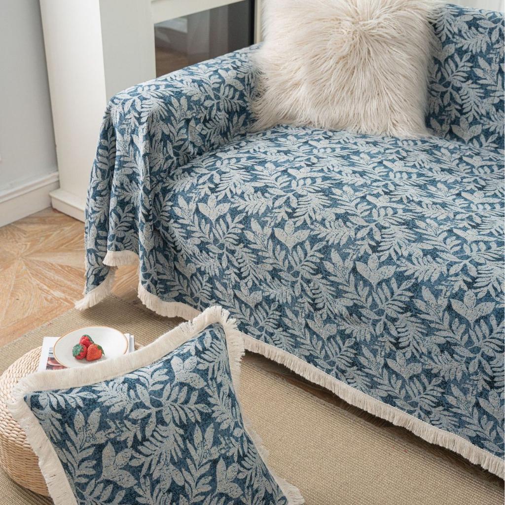 Sofa Towel Anti-cat Scratch Jacquard Blue Flower and Grass Retro Tassel Thick Sofa Blanket
