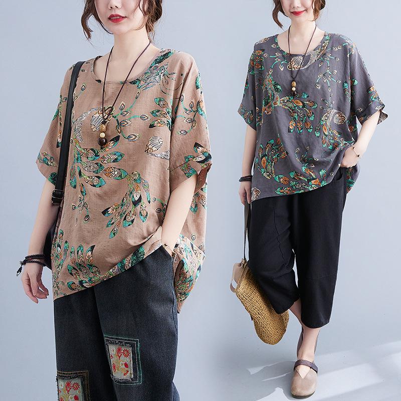 Plus Size Women's Batwing Sleeve Loose T-Shirt - Age-Reducing European & American Style