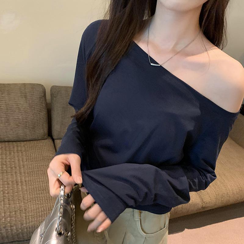 "2024 Early Autumn Women's Unique One-Shoulder T-Shirt: European Design"