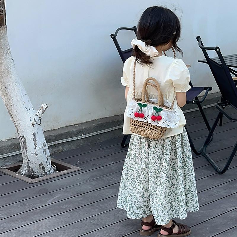 Childrens Straw Handheld Basket With Breathable Design For Summer Beach Play And Daily Use