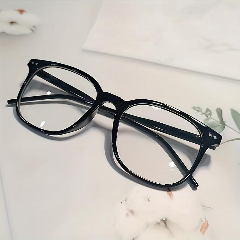 1/2pcs Minimalist Square Frame Glasses with Clear Lenses - Elegant Black Rim Design for Women and Men Ideal for Computer Use