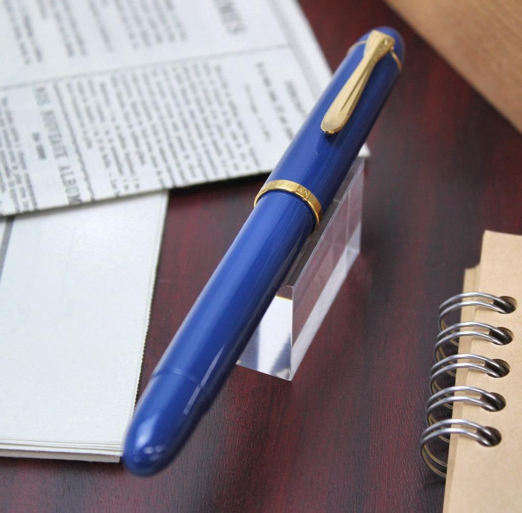 Pelikan M120 Fountain Medium Classic Iconic Limited Officially Imported Pen, Nib, Blue, Edition,