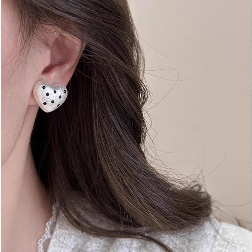 French Style Temperament Sweet Heart-shaped with White Red Polka Dot for Women Lady Elegant Earrings Daily Wedding Jewelry Gifts