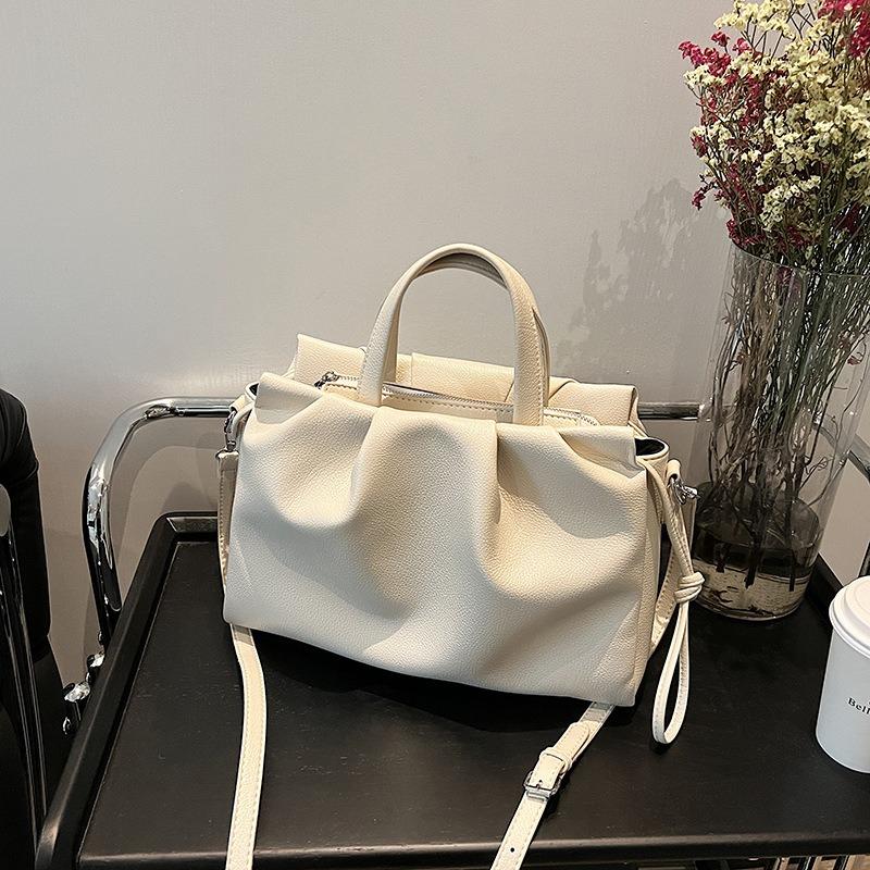 Large Capacity Pleated Handbag Cloud Bag Women's Autumn New Fashion Simple Commuter Messenger Bag