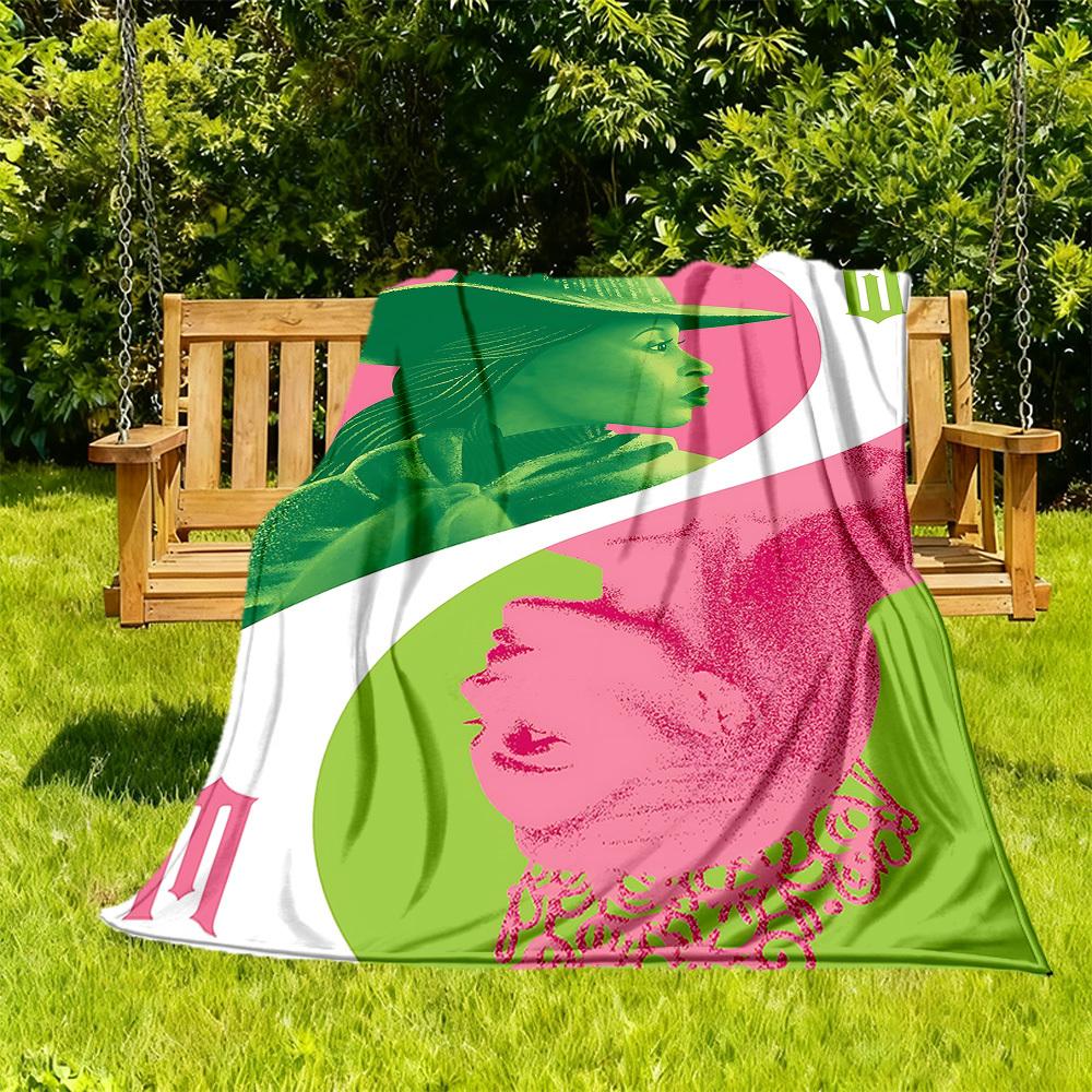

1pc Wicked Outdoor Blanket Lightweight Flannel, Soft & Warm, All-Season Use for Sofa, Outdoor, Camping, Living Room, Office130 130cmx150cm