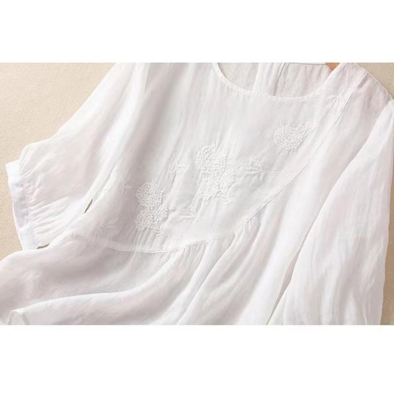 Embroidery Round Neck Summer New Women T-shirt Retro Thin Loose Short Sleeve Blouse Casual Sweet Simple Tops Ladies Office Solid Color Clothing