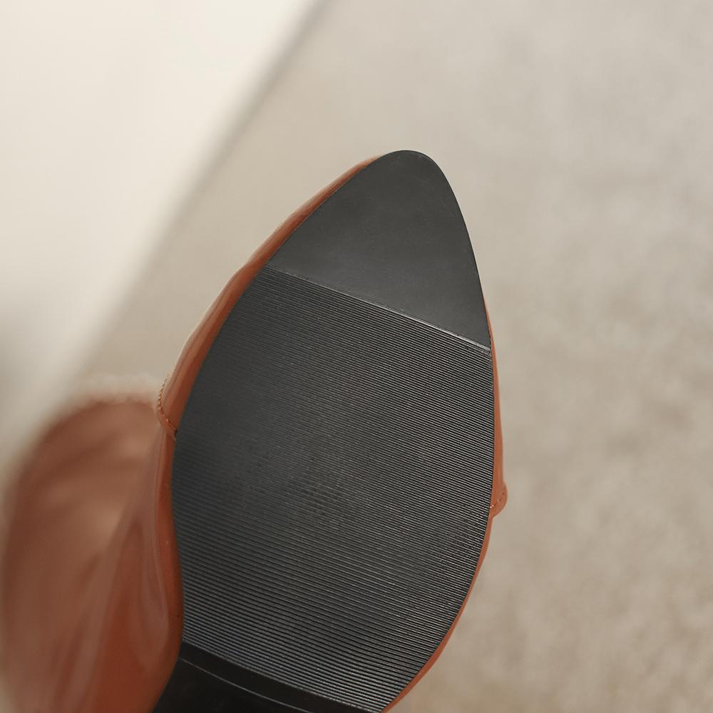 Hnědočervené dámské vysoké boty na podpatku, velká velikost 48