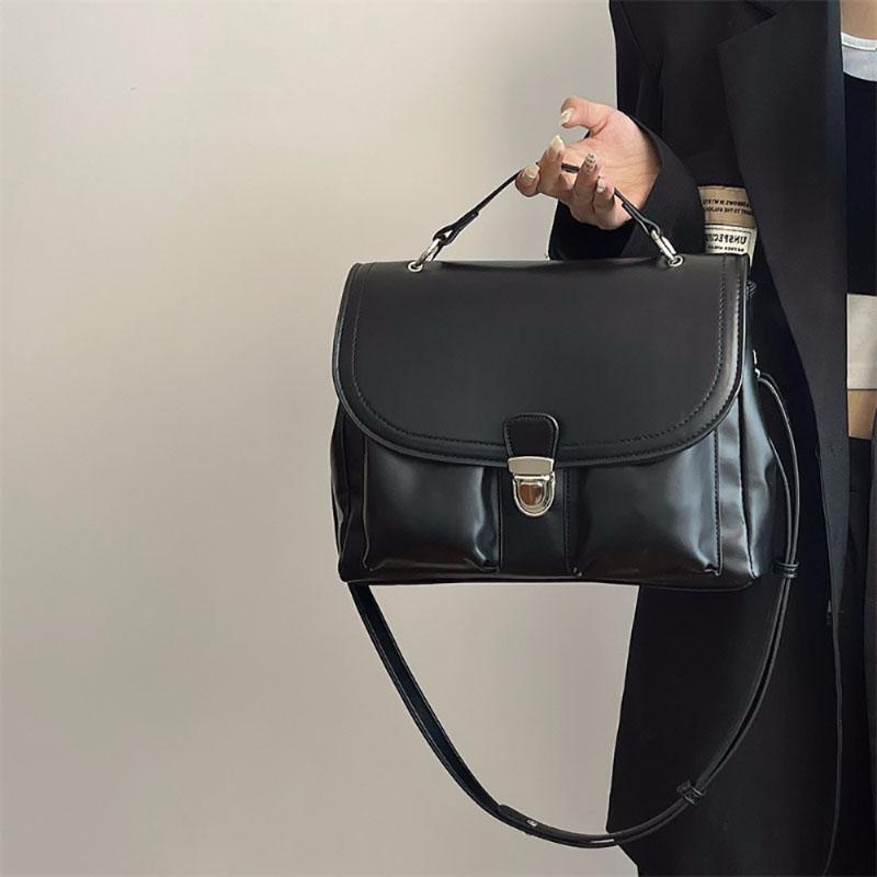 

Большая вместимость почтальона портфель женский новый корейский версия ретро мягкая кожаная докторская сумка роскошный простой черный кроссбоди сумка (20cm<Max Length<30cm)