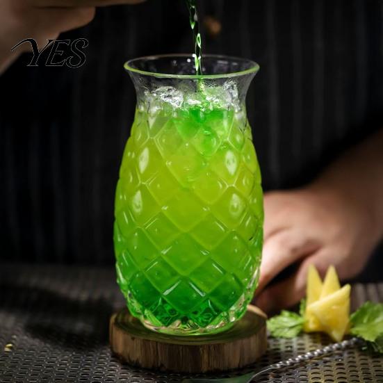 Durable Cocktail Glass Pineapple Shape Glass, 480ml Embossed Tumbler for Juice Hot Restaurant Specialty Beverages, Creative Bar Glassware Whiskey,