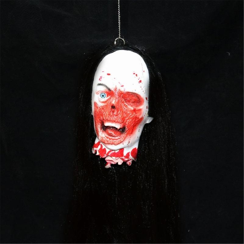 Cabeza de Muerto Colgante con Cadena Accesorios de Cabeza de Halloween Parte del Cuerpo de Muerto Sangrienta Aterradora Accesorios de Cabeza Cortada Colgantes