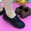 Zapatos de mujer de cuero súper suave con suela de tendón de res, suela blanda, superficie blanda, antideslizantes, casuales, versátiles, zapatos individuales para mujeres de mediana edad y mayores