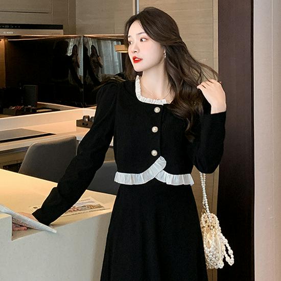 

Chic Women s Long Sleeve Top and Skirt Autumn/Winter Two-Piece Set with Edge Design M (95-115 lbs)