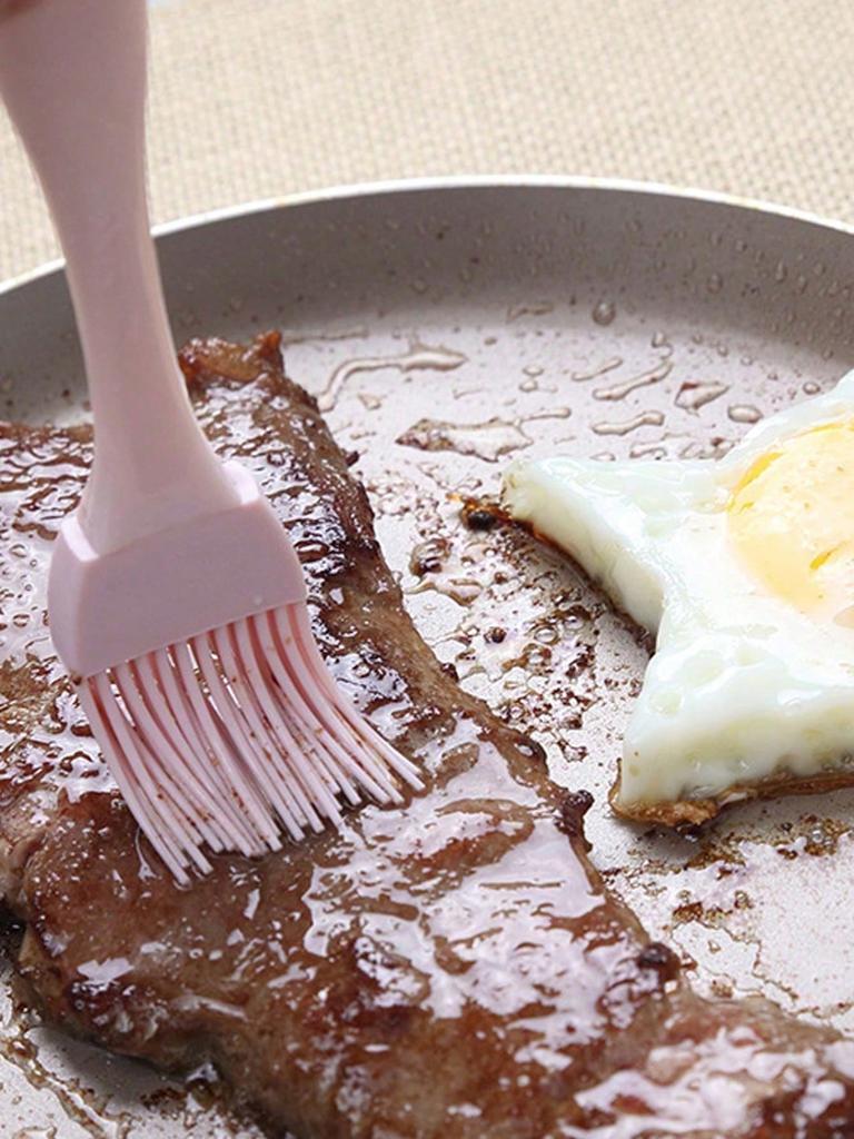 Basting Brush, For Applying Oil Or Sauce On Grills, Utensils, Candies, Kitchen Tools And Baking Supplies